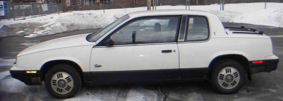 oldsmobile-calais-1987-5.jpg