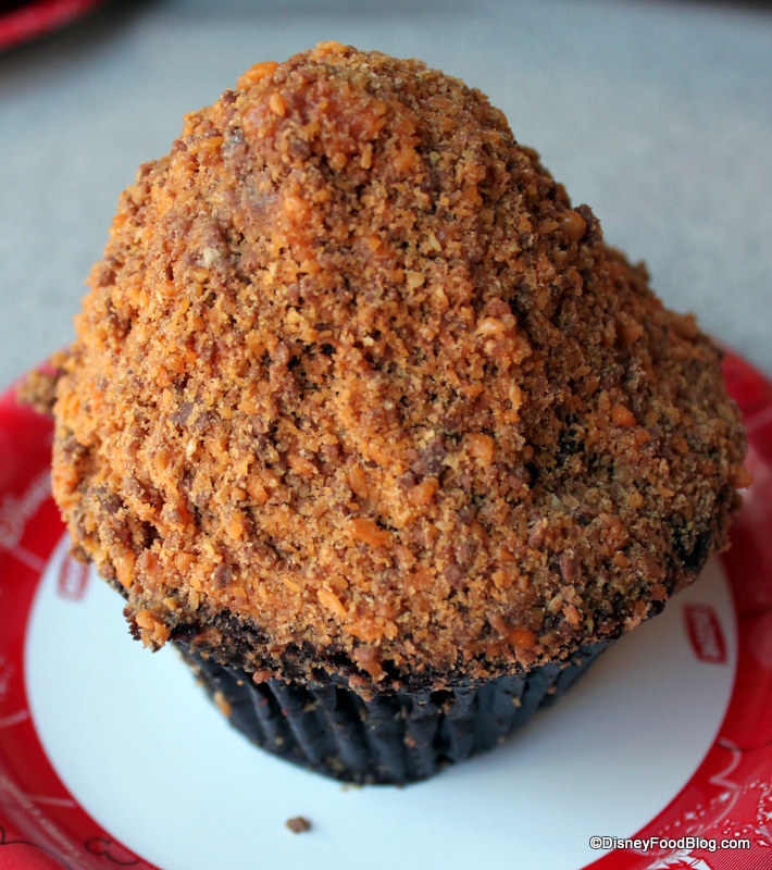 butterfinger-cupcake.jpg