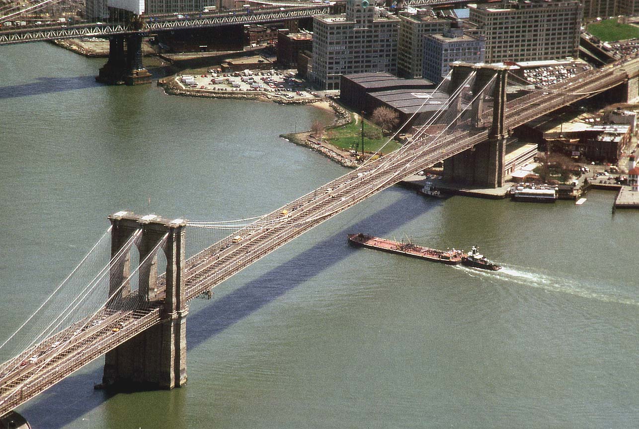 NYC_New_York_Brooklyn_Bridge_from_World_Trade_Center_b.jpg