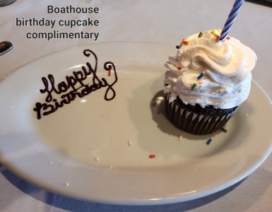 Boathouse cupcake.jpg