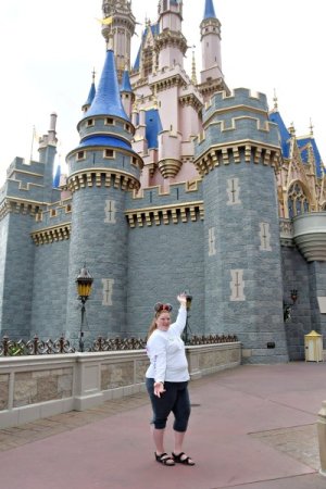 small 2023-12-17 - Magic Kingdom Park - Cinderella castle_6.jpg