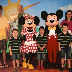 Disney_Family_Picture_001b