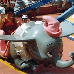 Dumbo 1976