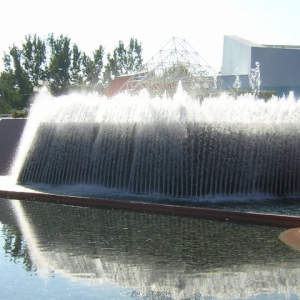 Future World Fountain 11-05