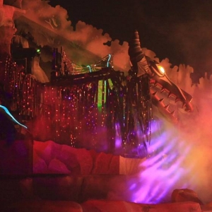 Fantasmic Dragon