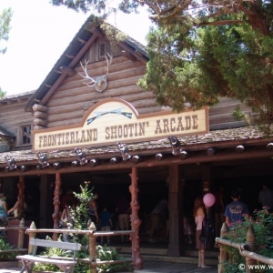 Frontierland_12