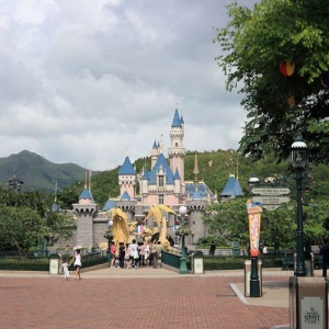 Hong Kong Disneyland- Main Street - Sleeping Beauty Castle