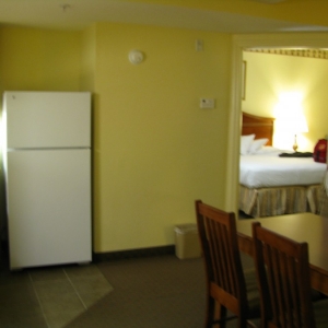 Country Inn & Suites Captains Qtrs 2 port canaveral