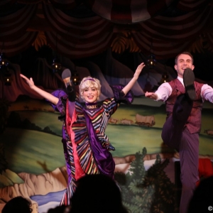 Hoop-Dee-Doo-Musical-Revue-025