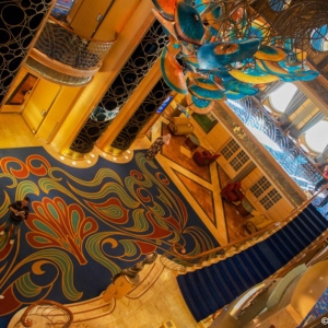 Disney-Wonder-Atrium-001