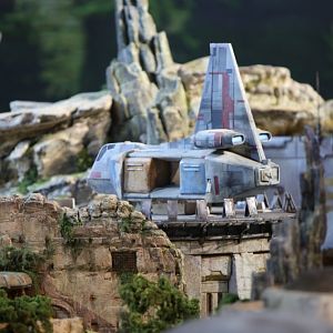 Star-Wars-Land-003