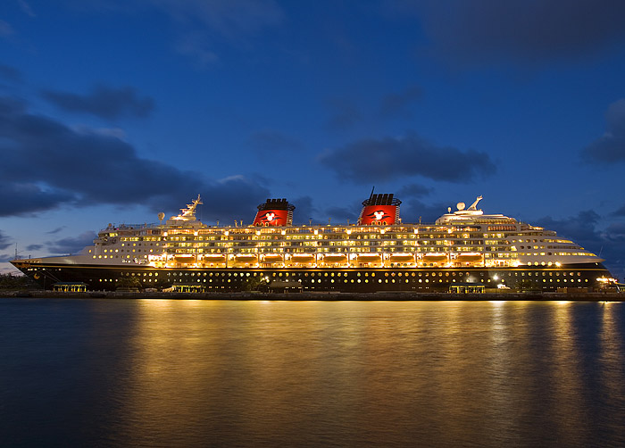 The Wonder at night in Nassau