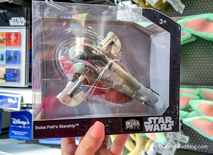 2022-wdw-magic-kingdom-tomorrowland-tomorrowland-light-and-power-store-boba-fett-star-wars-boba-fetts-starship-toy-ship-700x509.jpg