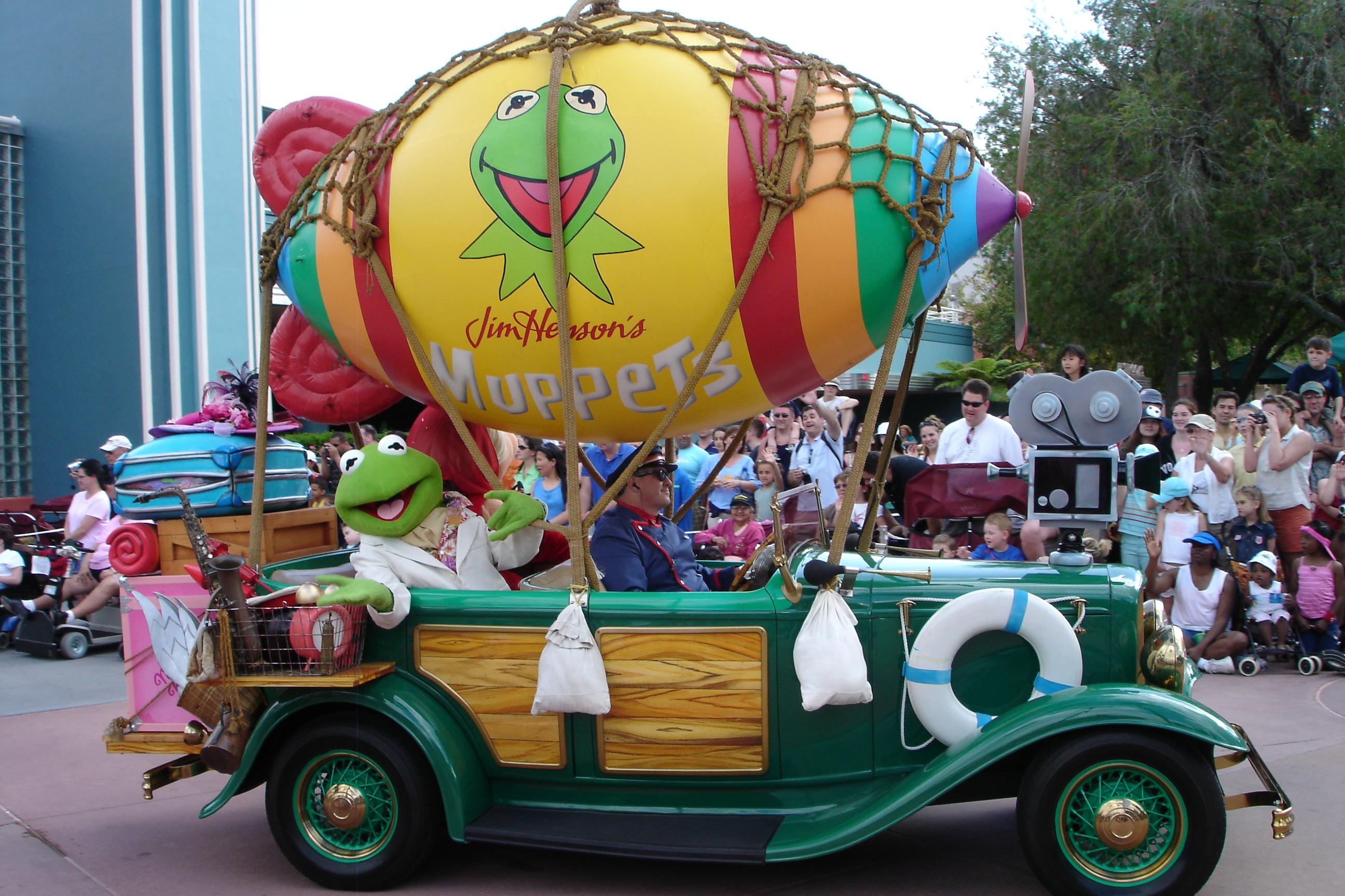 Muppetcarparade.jpg