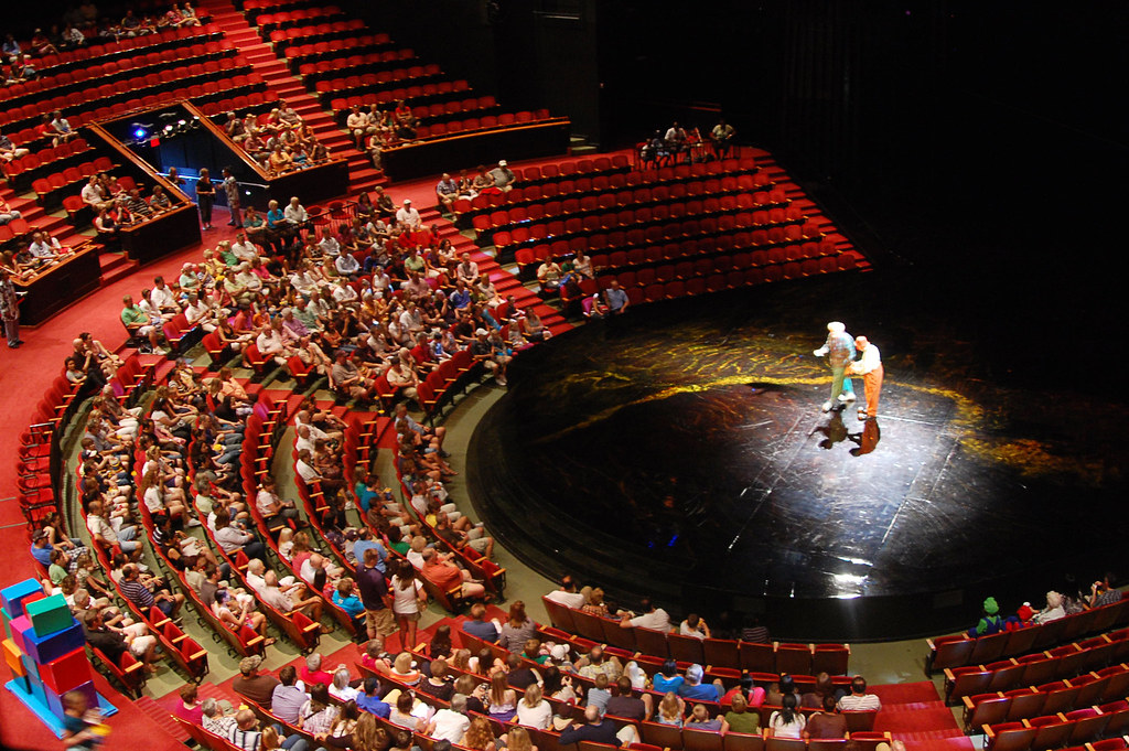 Cirque Du Soleil - La Nouba: Worrying about our seats | The DIS Disney  Discussion Forums - DISboards.com