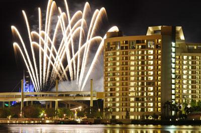 Disney.%20Bay%20Lake%20Tower.%20exterior%20and%20fireworks_full.jpeg