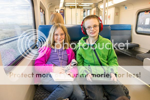 train_kids.jpg