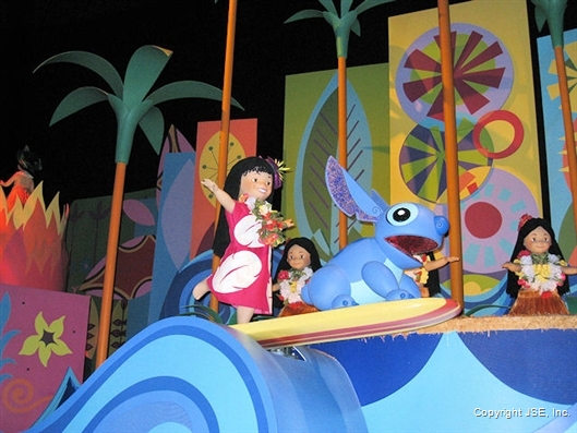 HKDL_731___DL_FL_SW_Lilo_Stitch.jpg