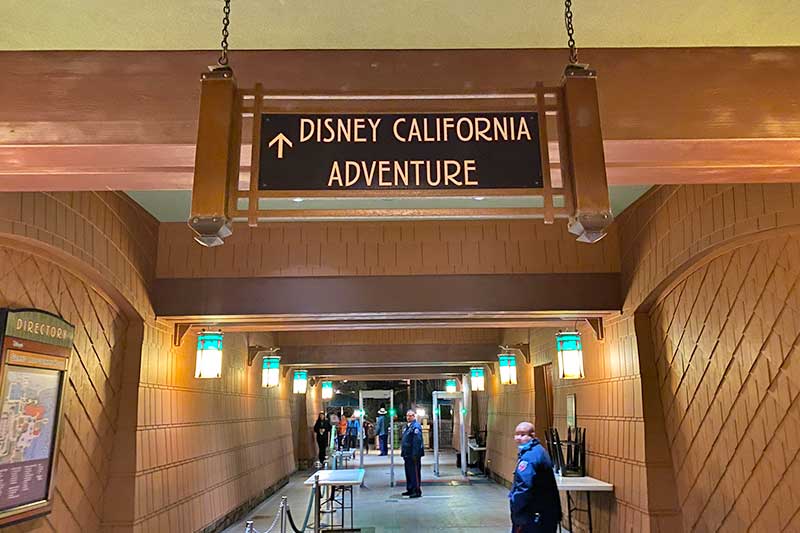 222-grand-californian-hotel-theme-park-entrance.jpg
